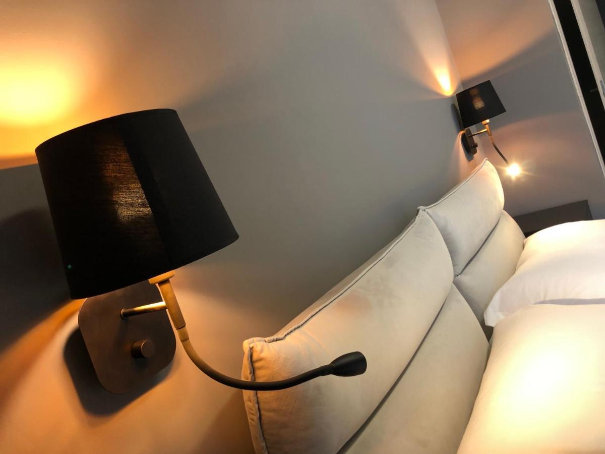 Dante 11 Guesthouse By Apulia Accommodation Bari Exterior foto